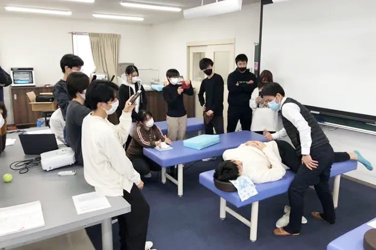 チャリティー施術会